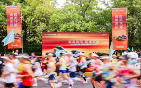 守护2.5万人征服十八坡，背后的“贵阳老友”叫广汽埃安