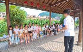 绣续苗韵，业兴敦操——南京师范大学“敦乡览繁”实践团深入贵州长顺县敦操乡开展暑期社会实践