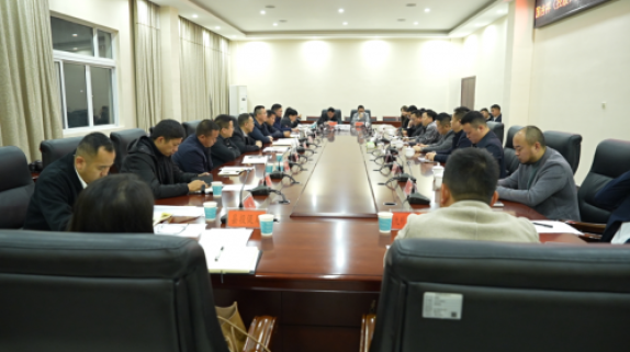 国吉祥（控股）集团受邀到镇远县黔东经济开发区考察交流